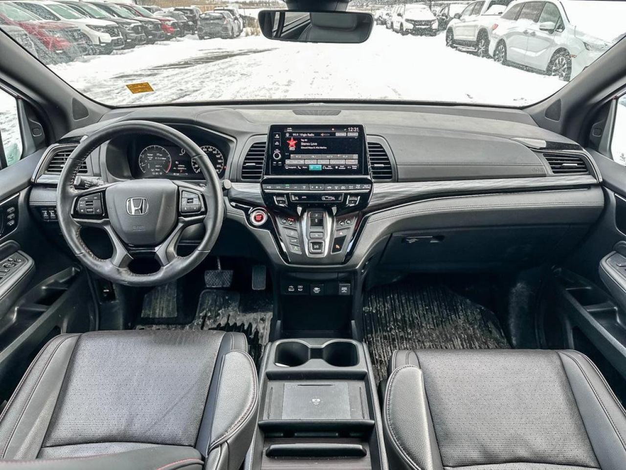 2025 Honda Odyssey Black Edition Photo