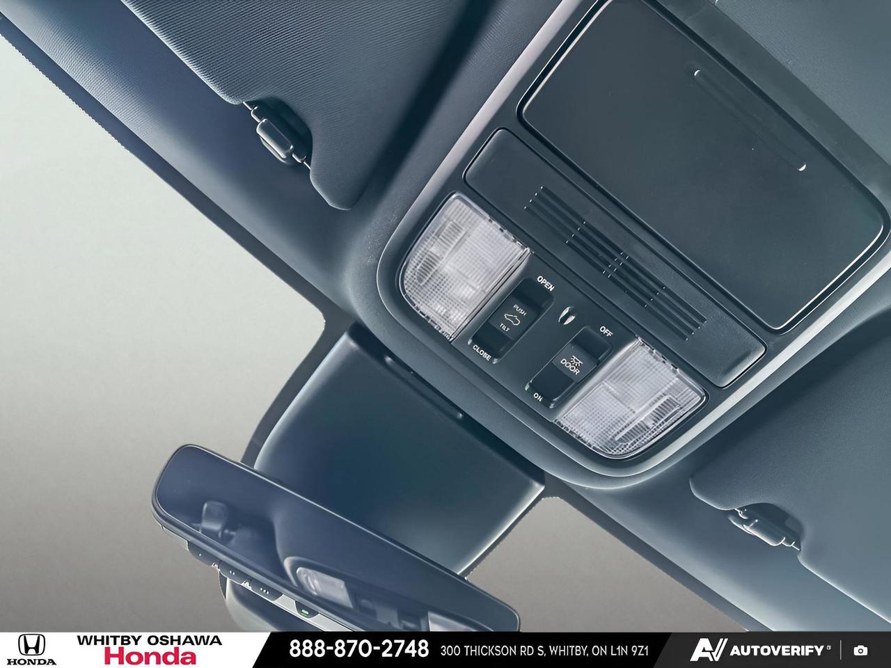 2025 Honda Odyssey Black Edition Photo