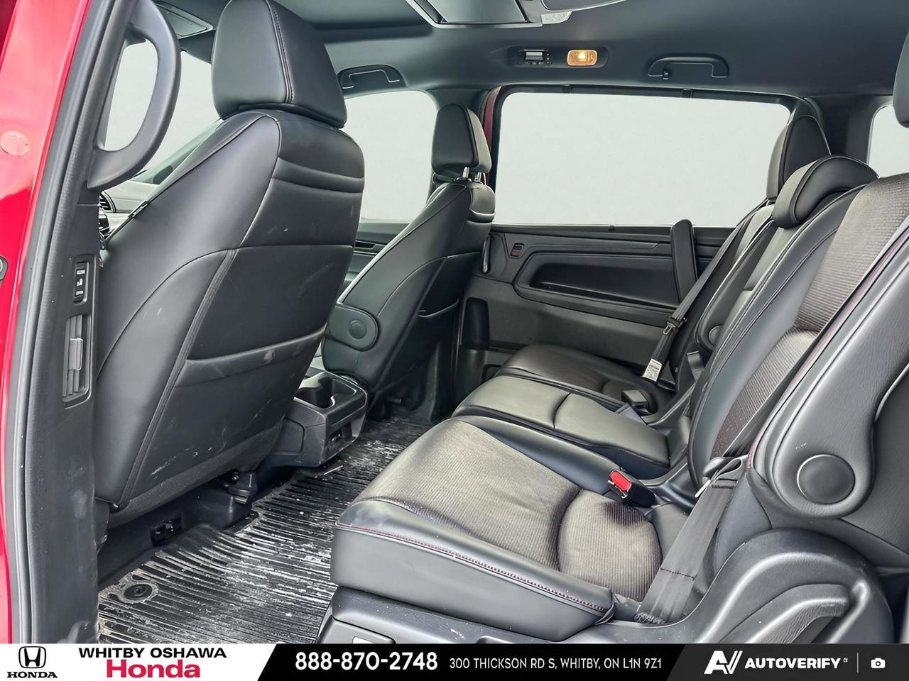 2025 Honda Odyssey Black Edition Photo