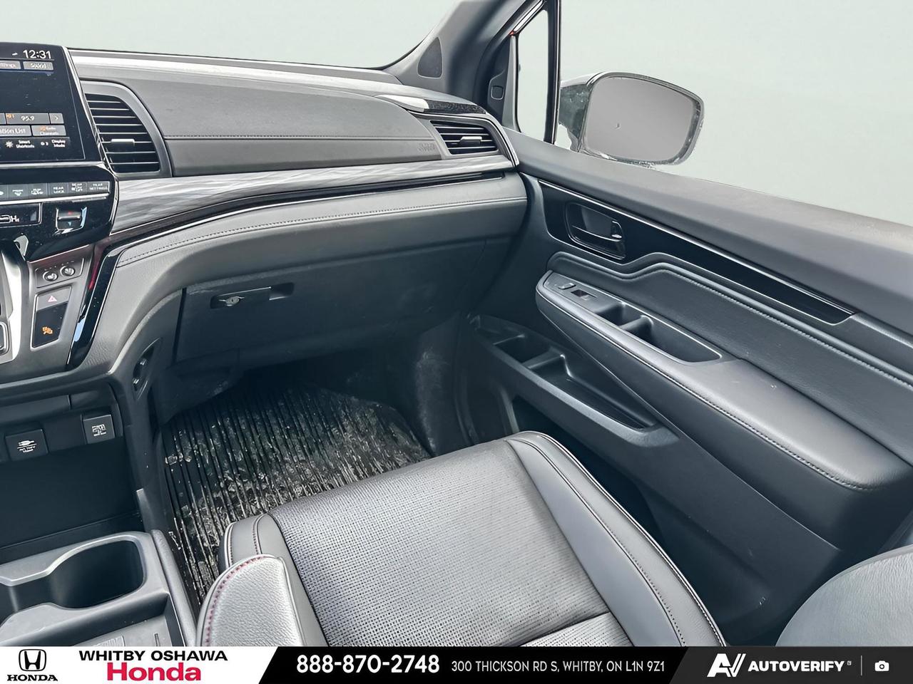 2025 Honda Odyssey Black Edition Photo