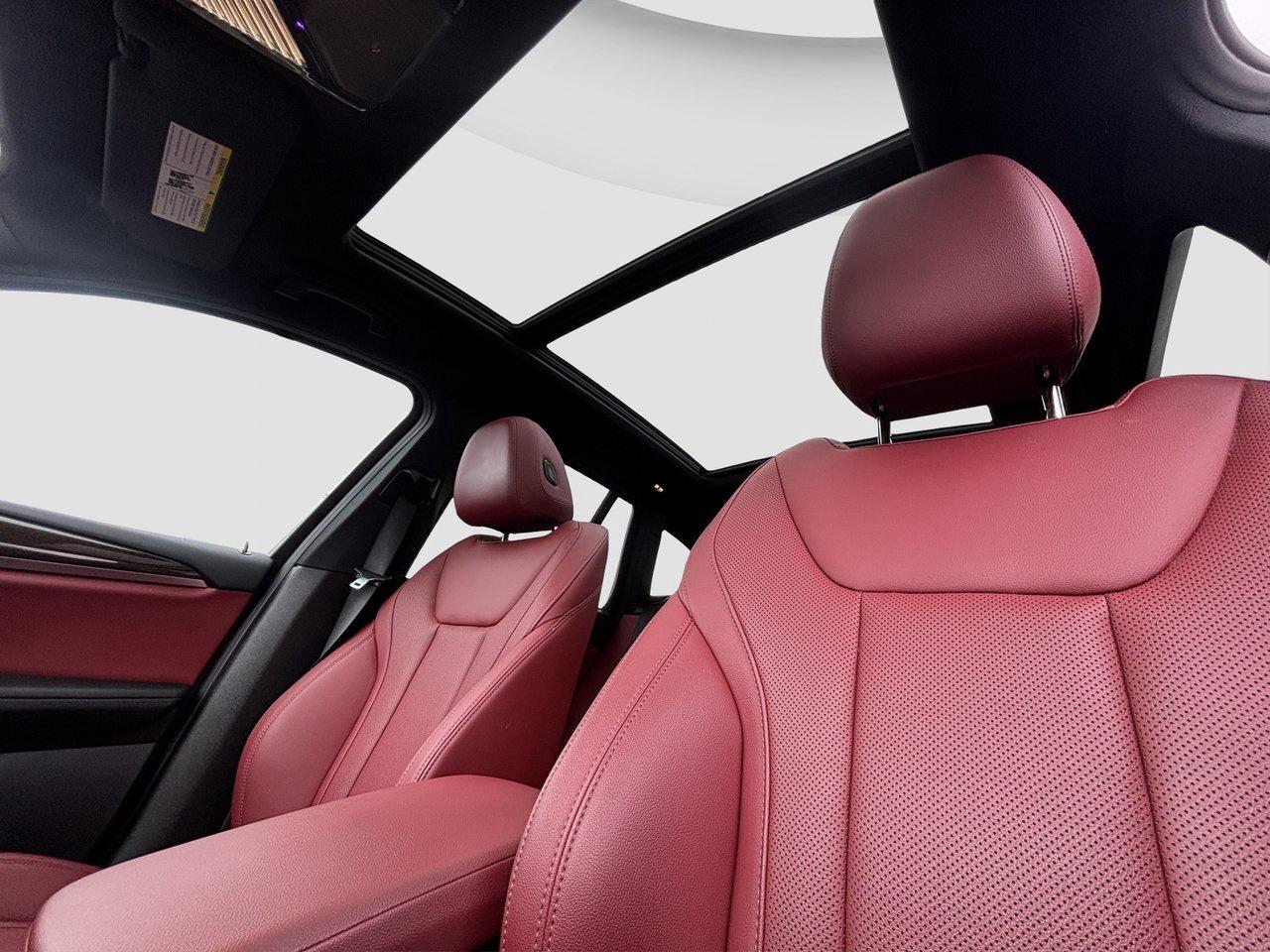 2022 BMW X3 xDrive30i RED LEATHER-SUNROOF Photo