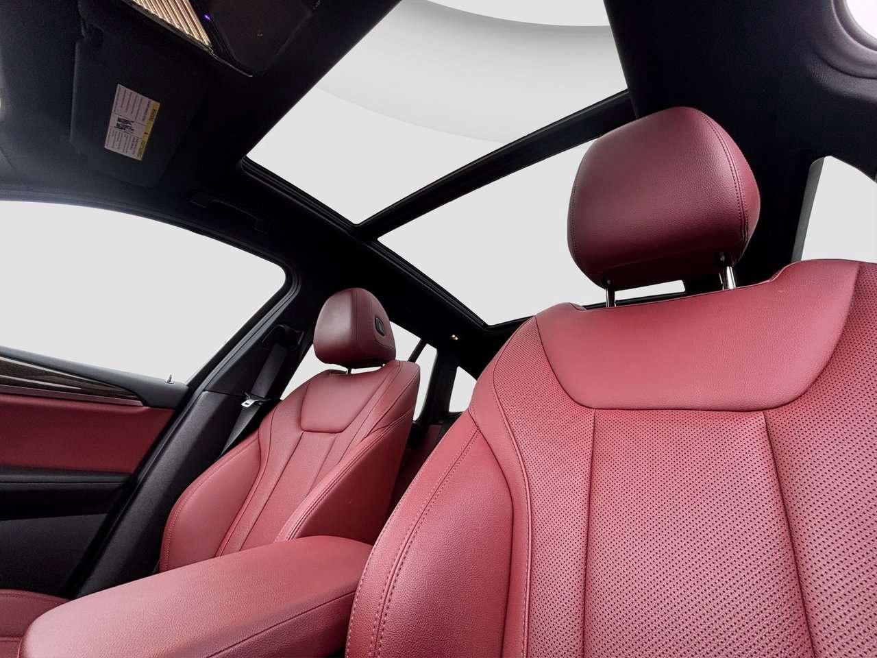 2022 BMW X3 xDrive30i RED LEATHER-SUNROOF Photo