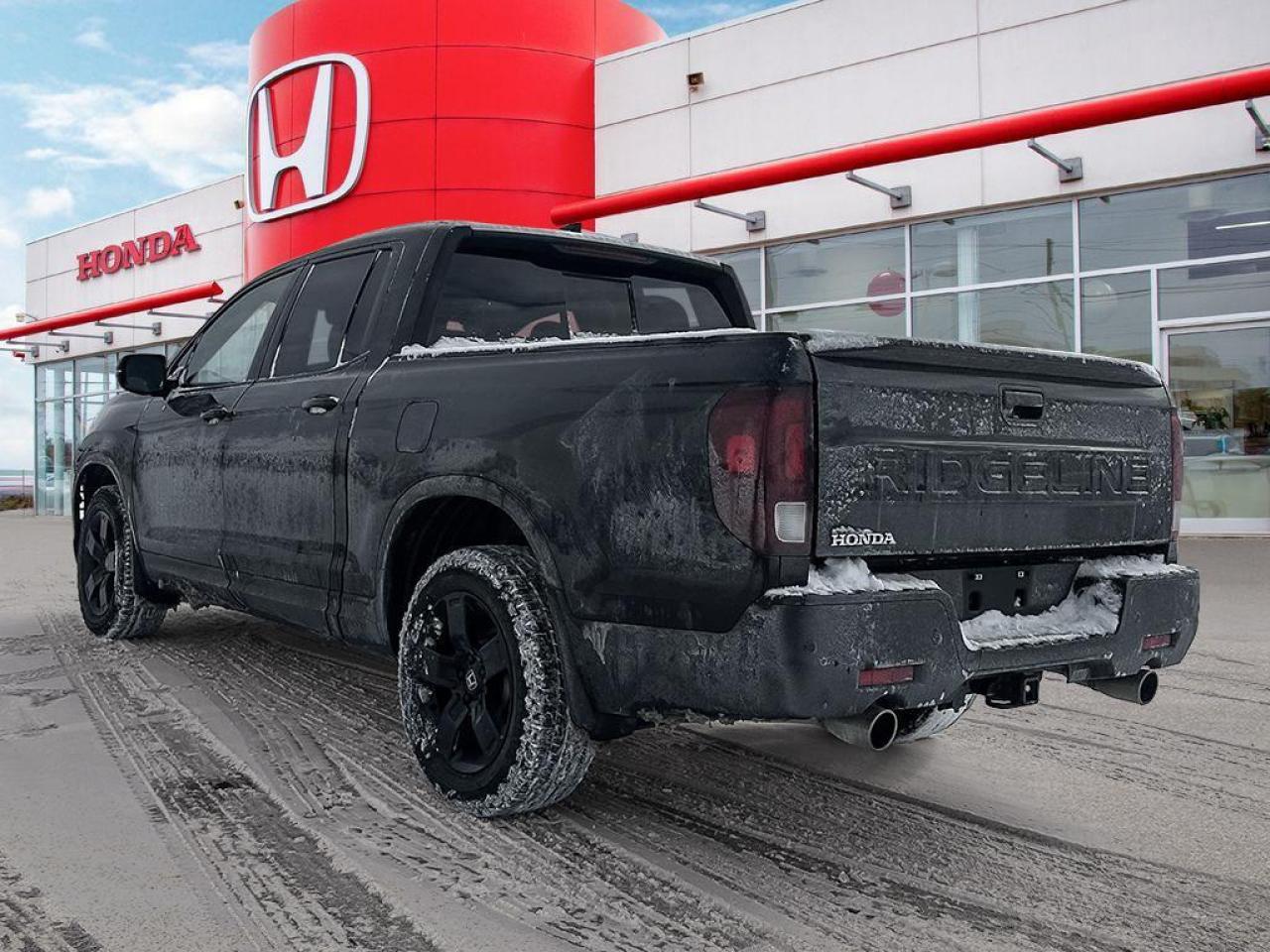 2025 Honda Ridgeline Black Edition Photo