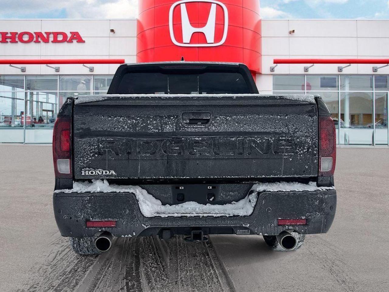 2025 Honda Ridgeline Black Edition Photo