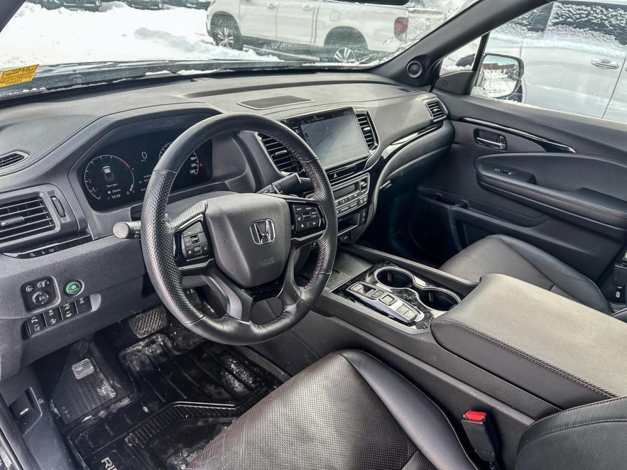 2025 Honda Ridgeline Black Edition Photo