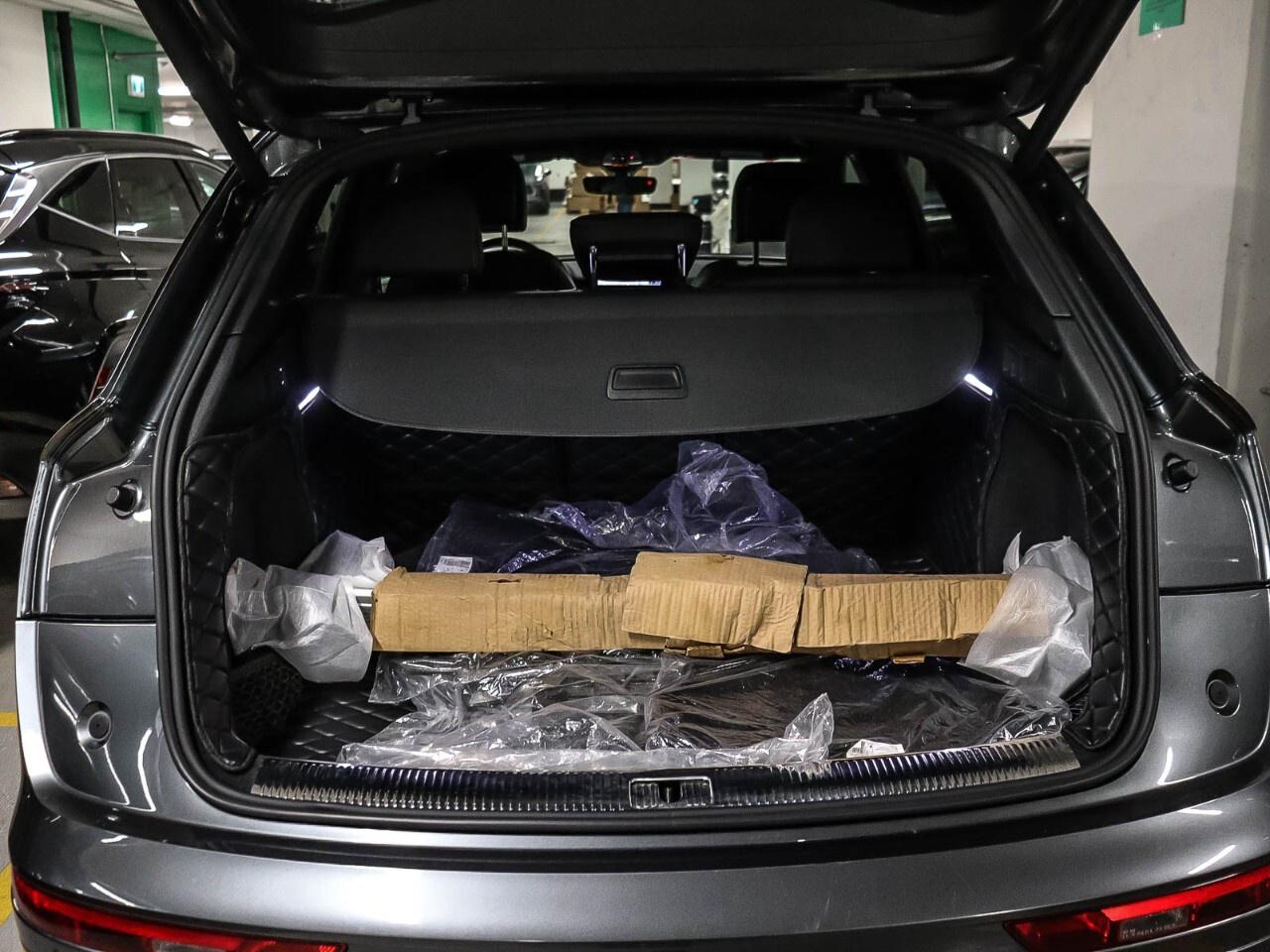 2021 Audi Q5 Technik Photo