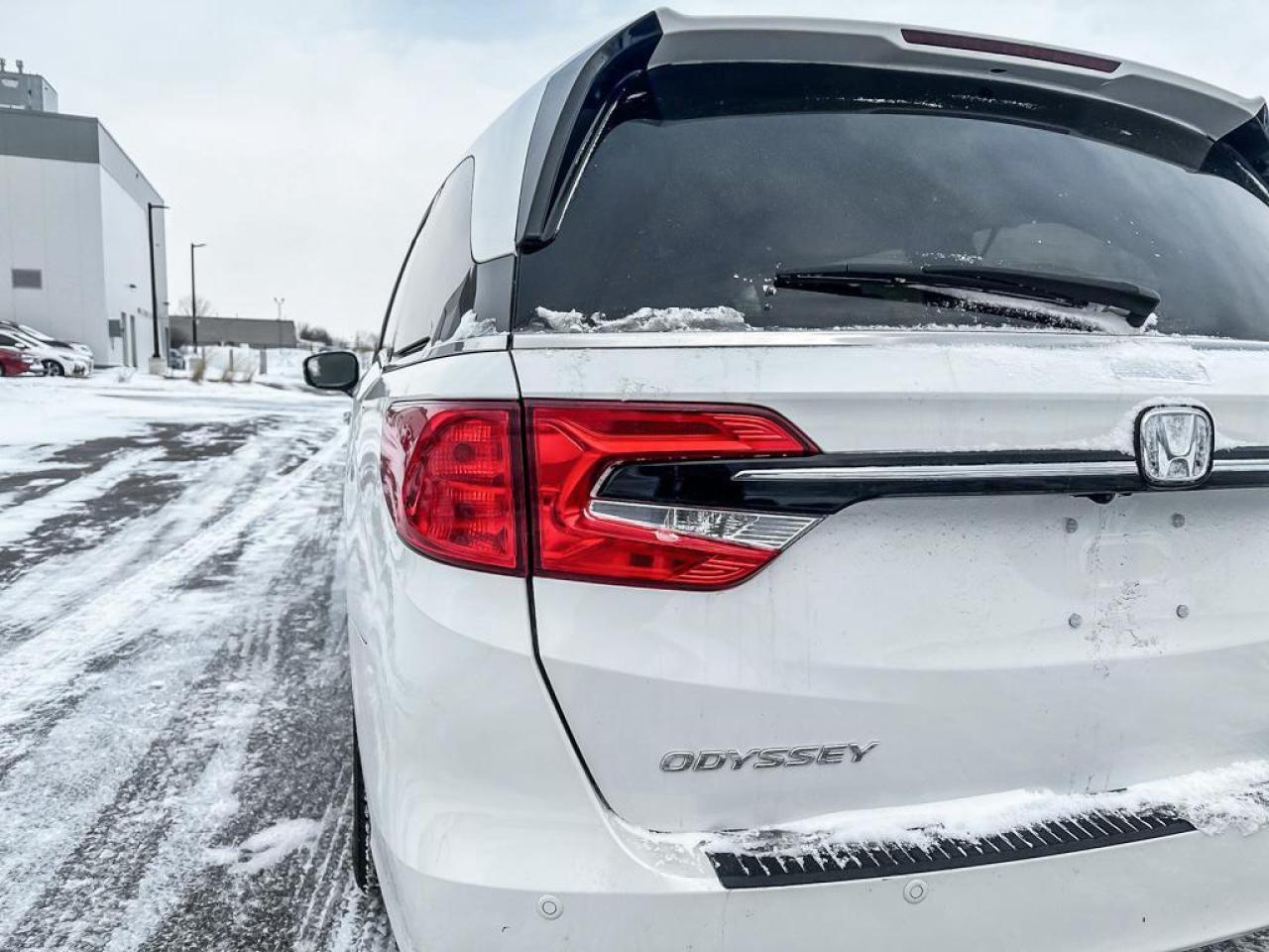 2024 Honda Odyssey Touring Photo