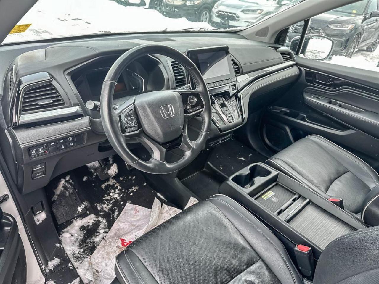 2024 Honda Odyssey Touring Photo