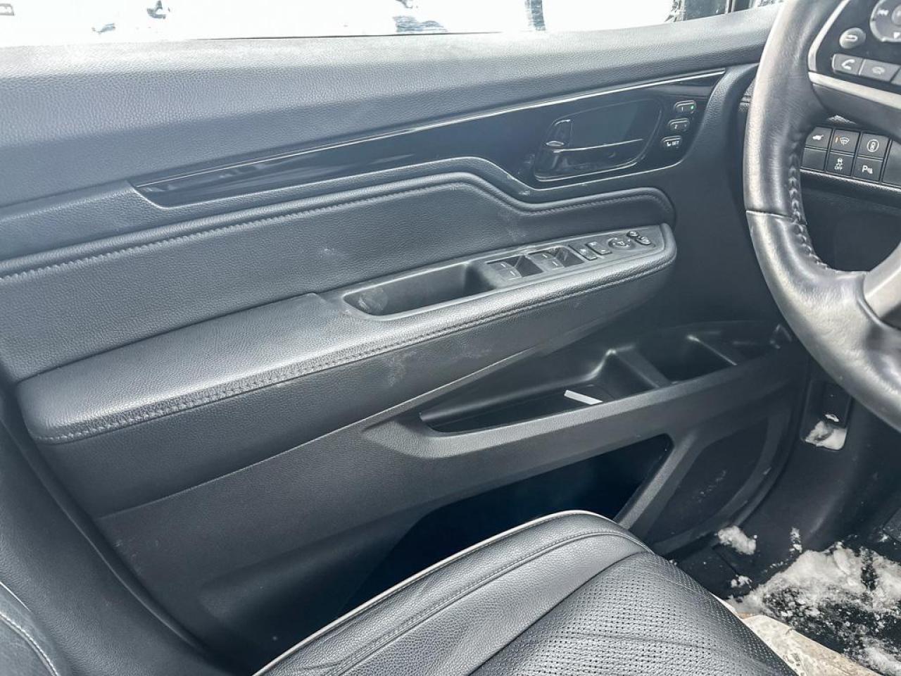 2024 Honda Odyssey Touring Photo