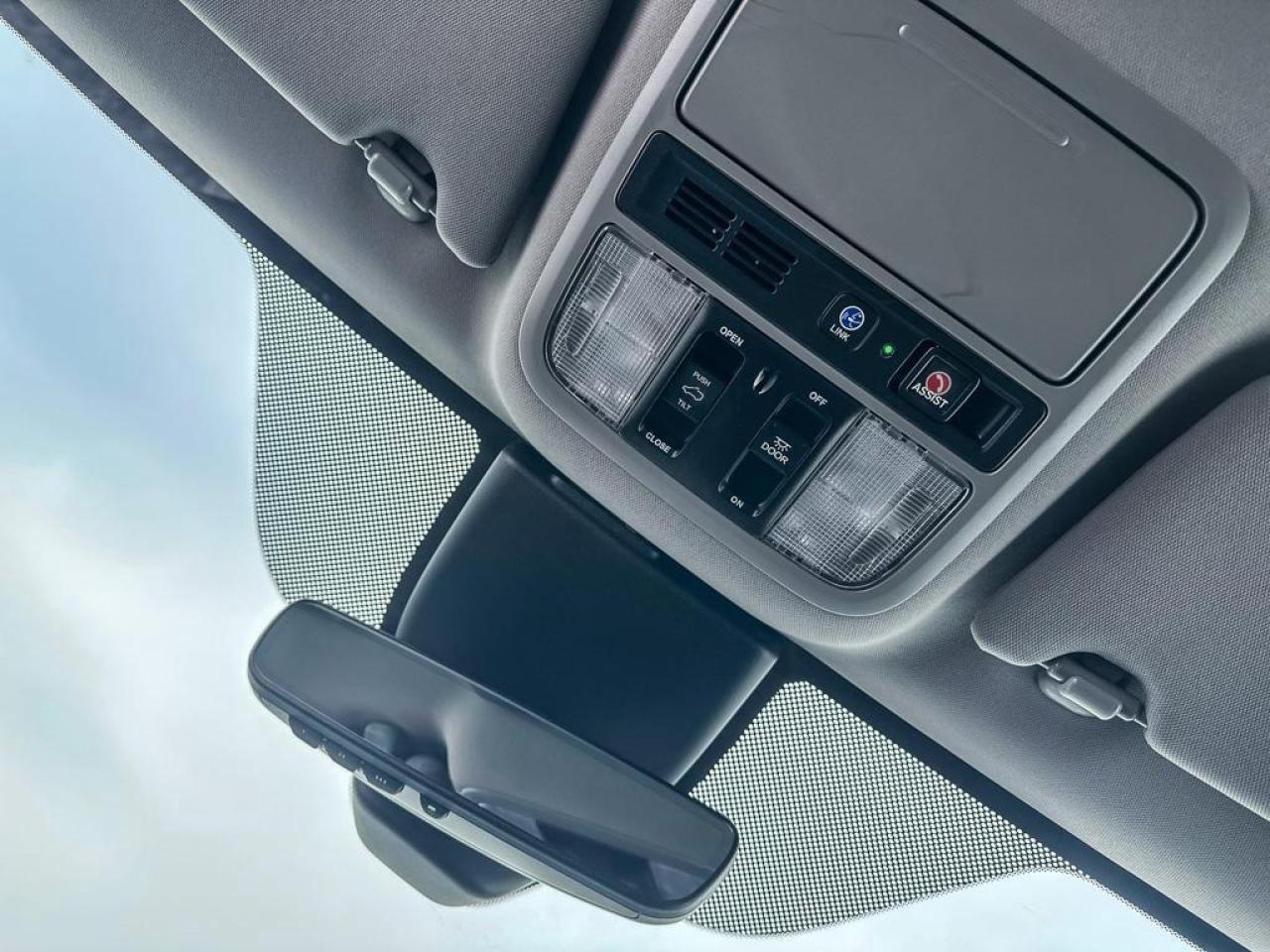 2024 Honda Odyssey Touring Photo