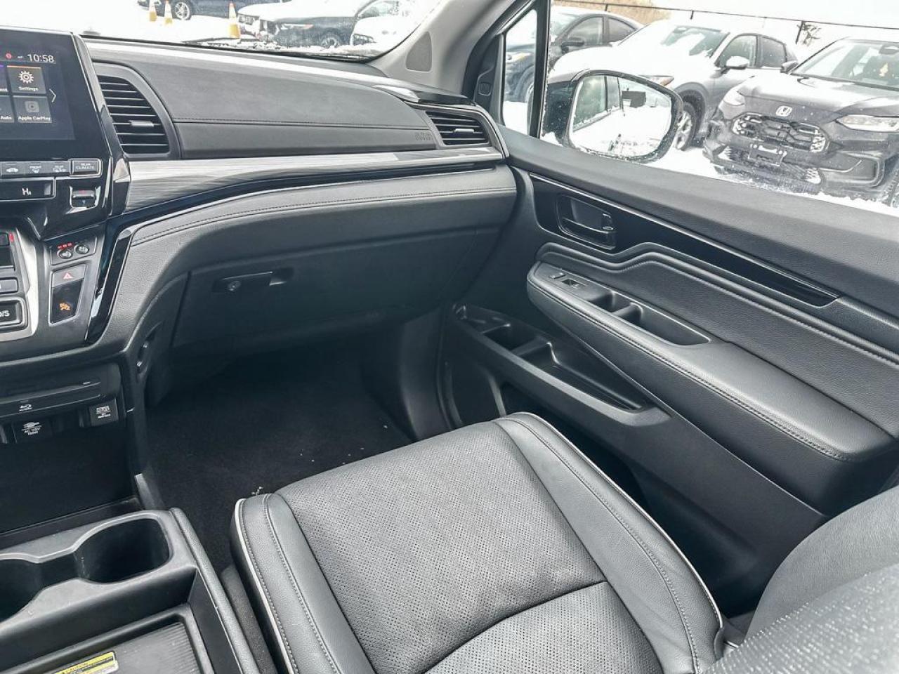 2024 Honda Odyssey Touring Photo