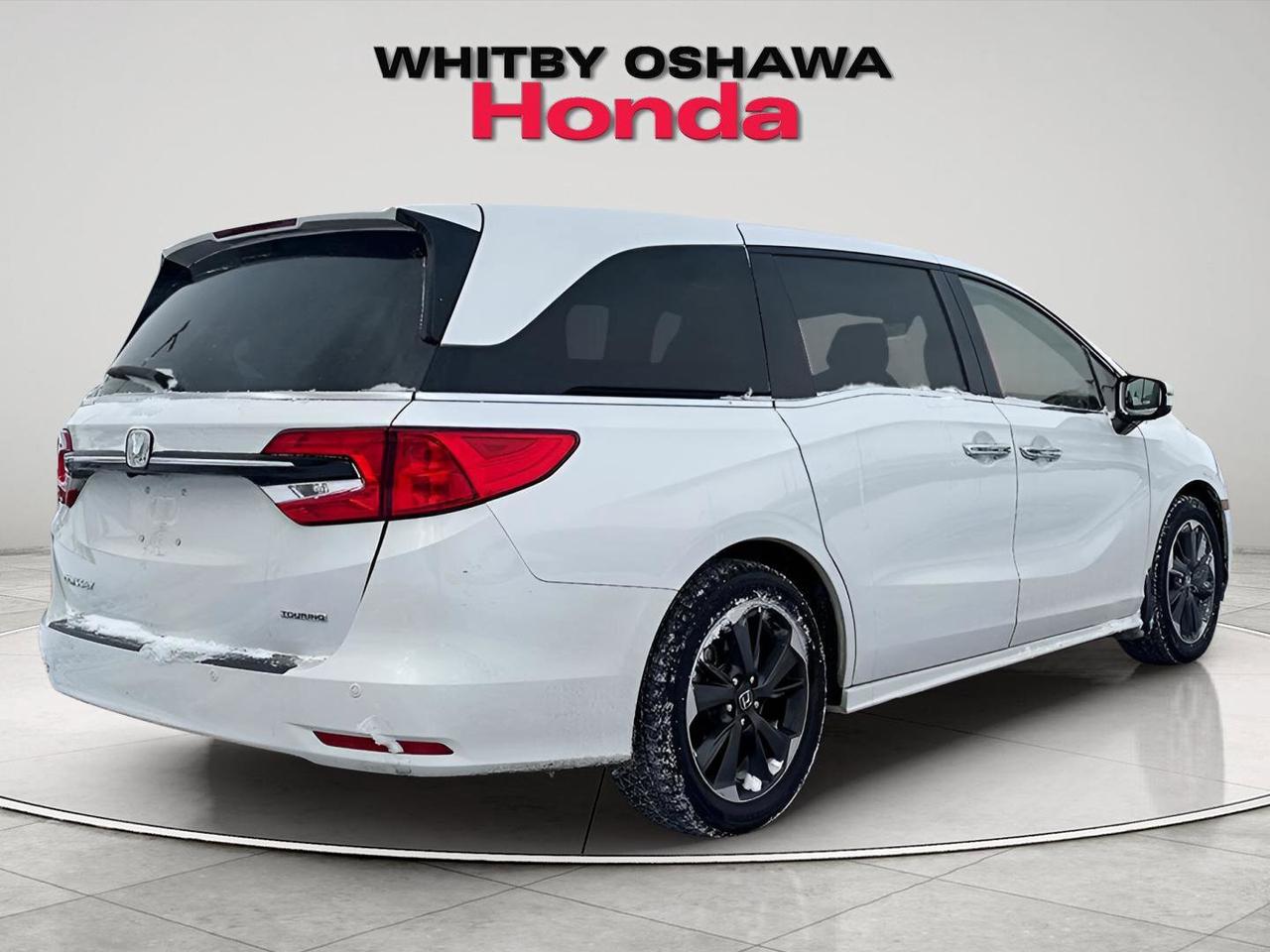 2024 Honda Odyssey Touring Photo