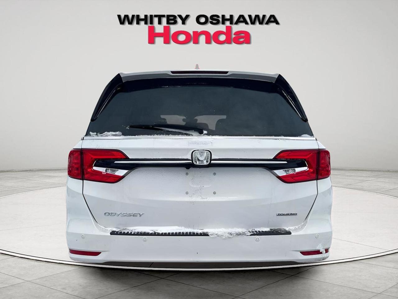2024 Honda Odyssey Touring Photo