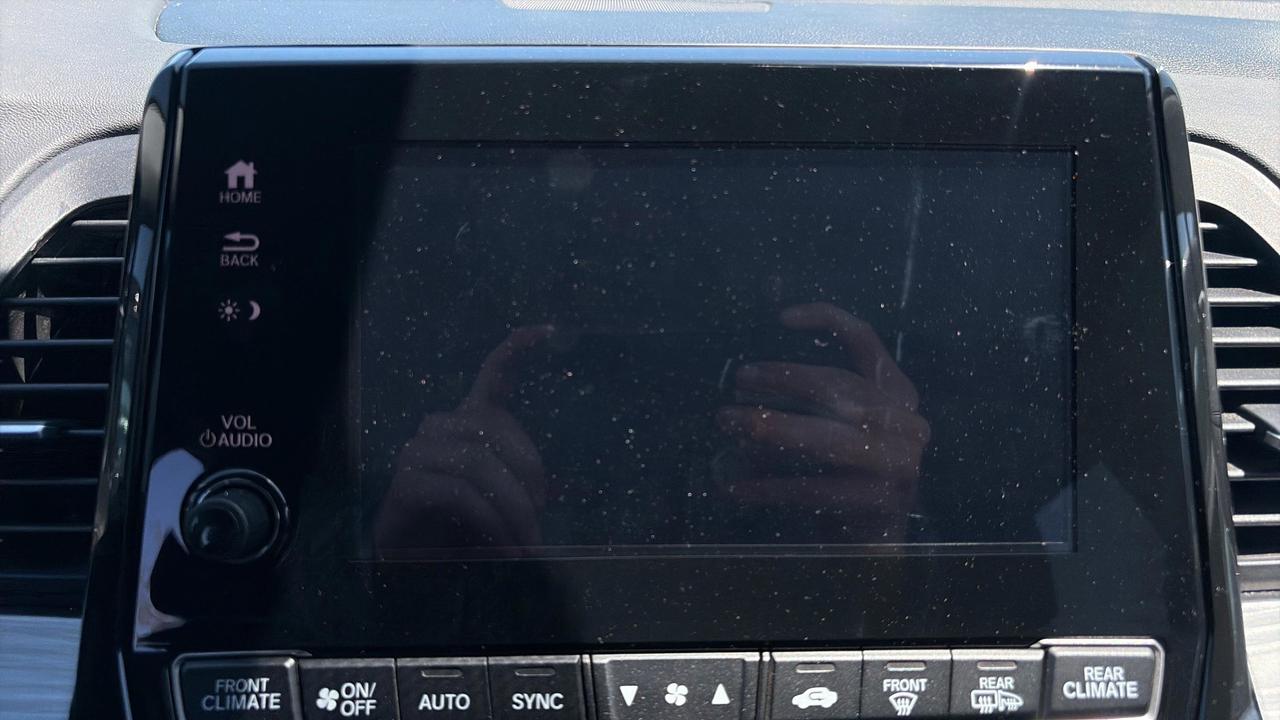 2024 Honda Odyssey Touring Photo
