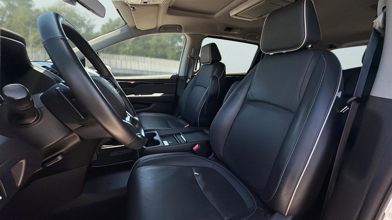 2024 Honda Odyssey Touring Photo