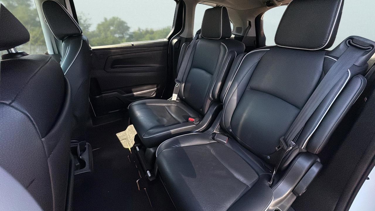 2024 Honda Odyssey Touring Photo