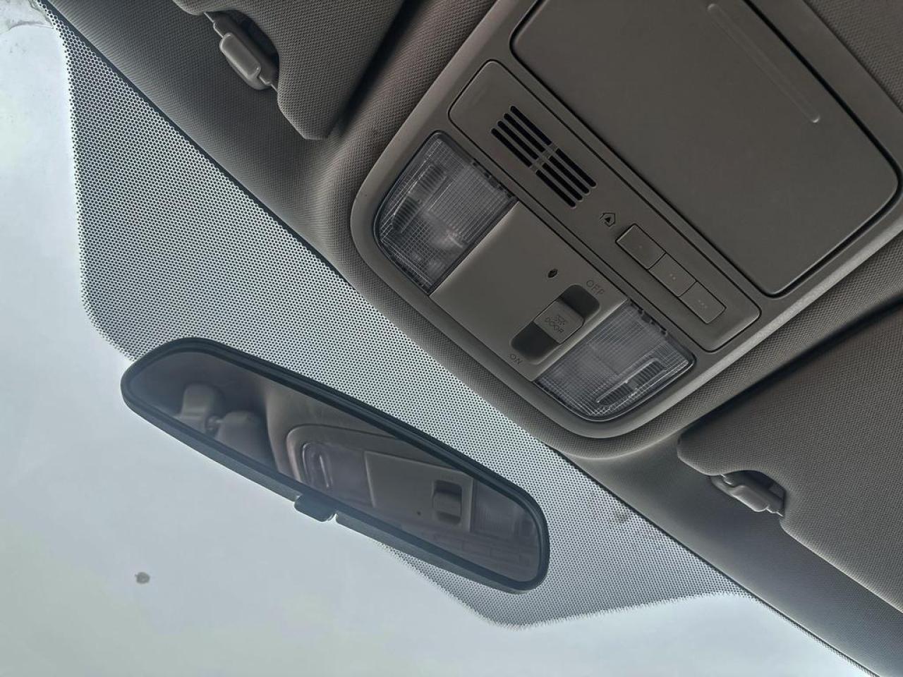 2017 Honda Odyssey EX Photo