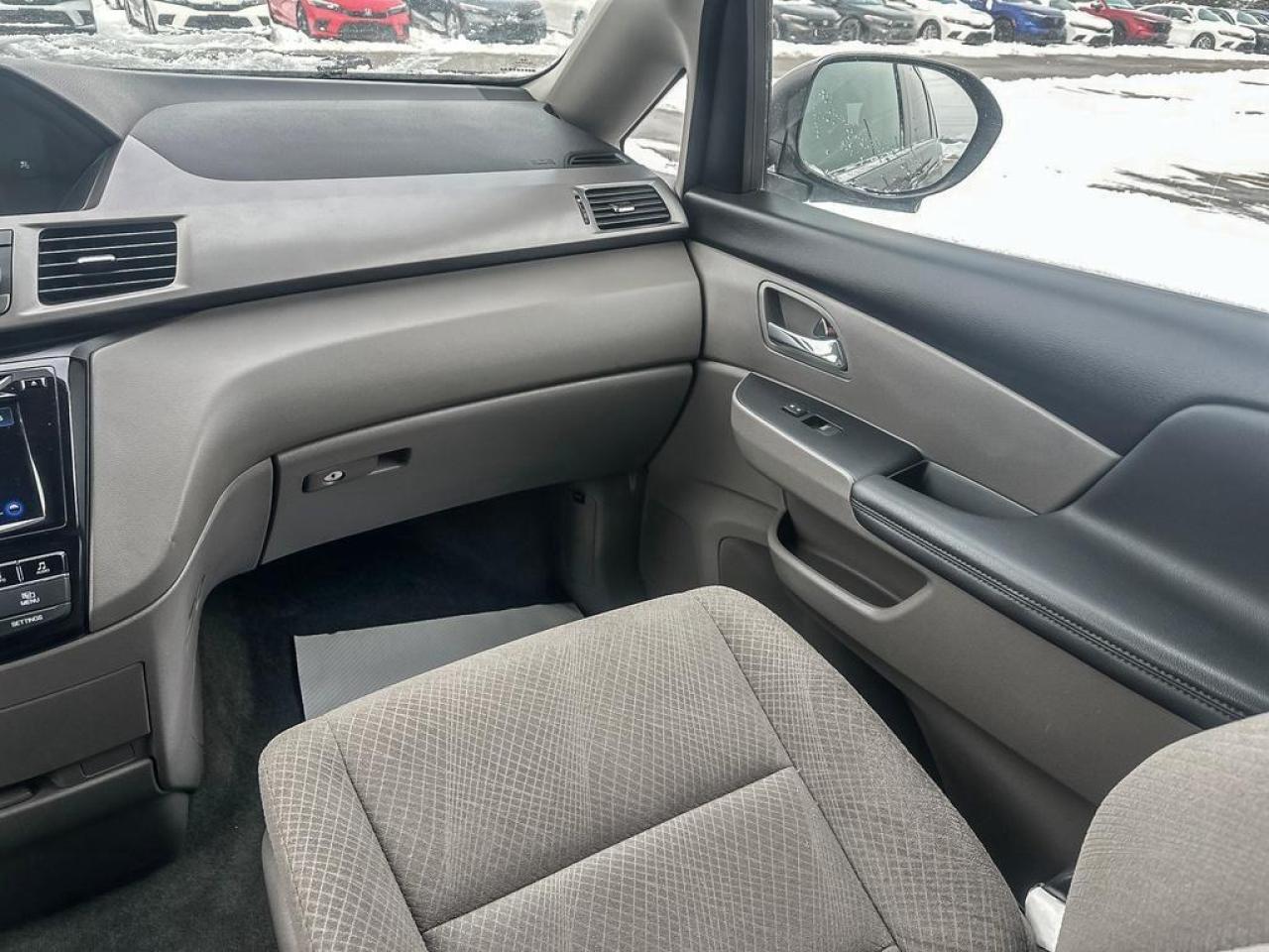 2017 Honda Odyssey EX Photo