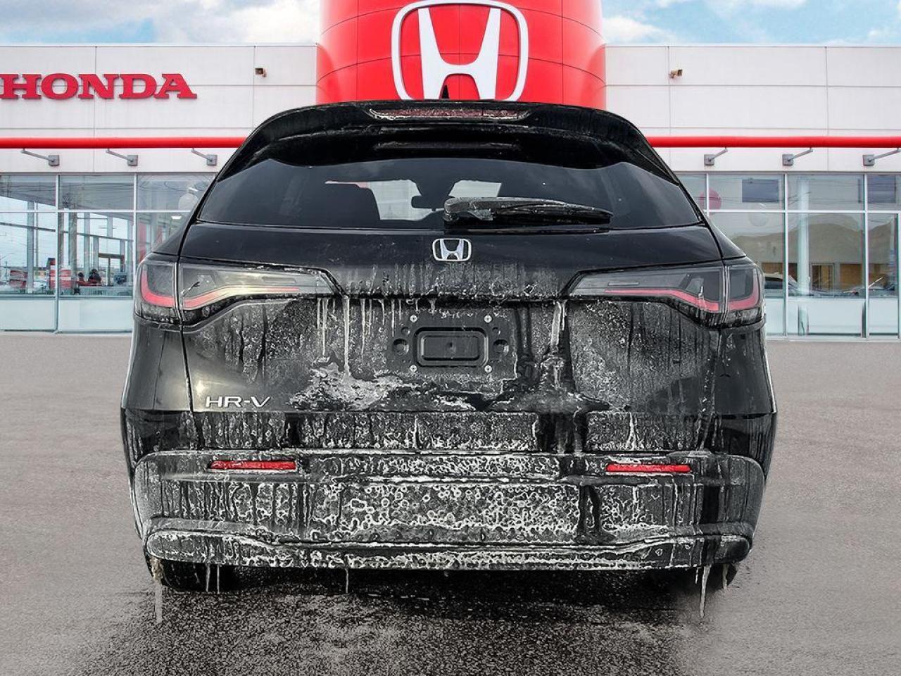 2023 Honda HR-V LX Photo4