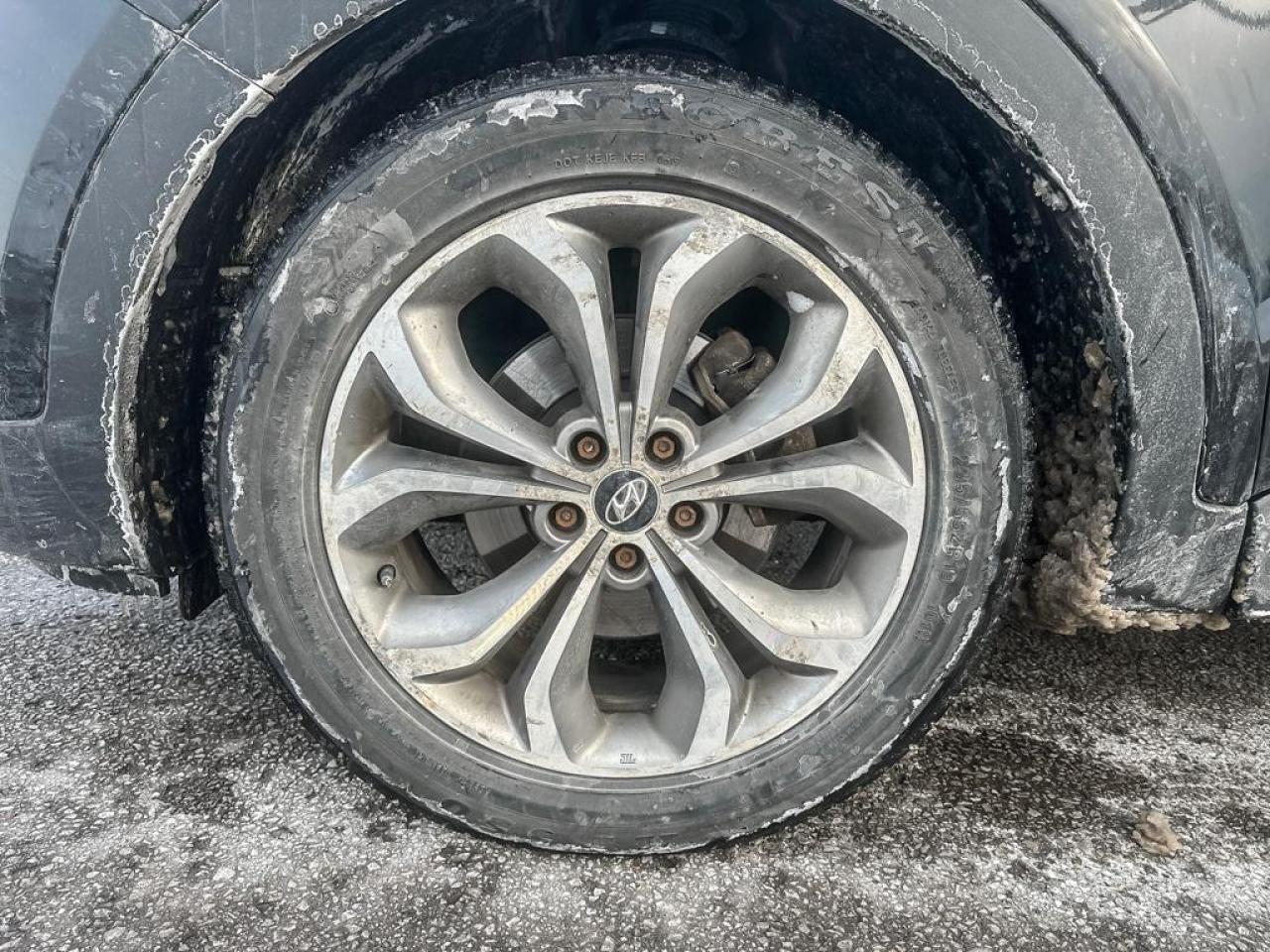 2014 Hyundai Santa Fe Sport 2.0T LIMITED Photo