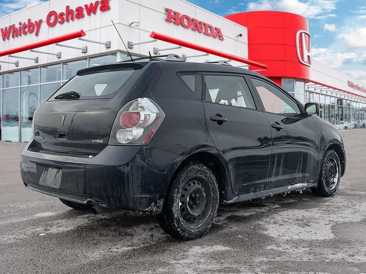 2010 Pontiac Vibe Base Photo