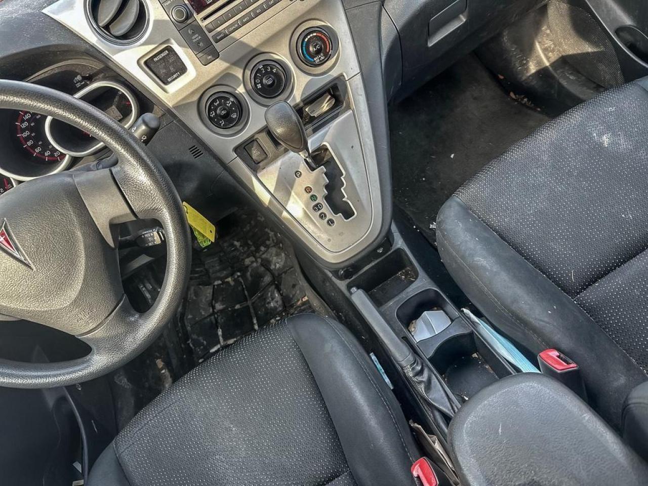 2010 Pontiac Vibe Base Photo