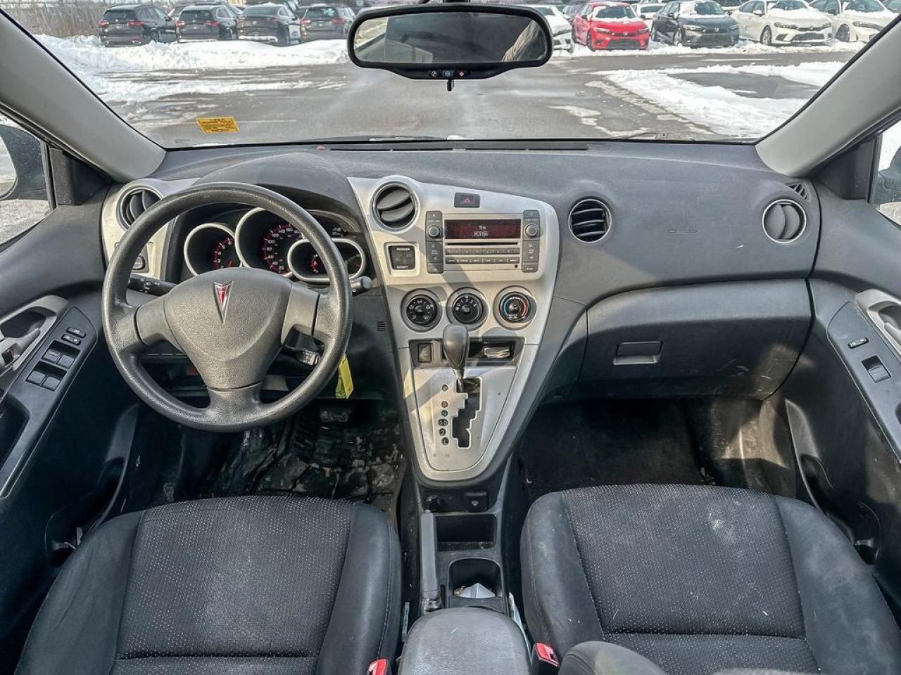 2010 Pontiac Vibe Base Photo