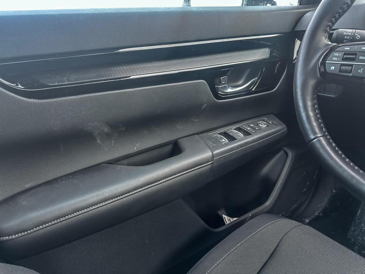 2025 Honda CR-V Sport Photo