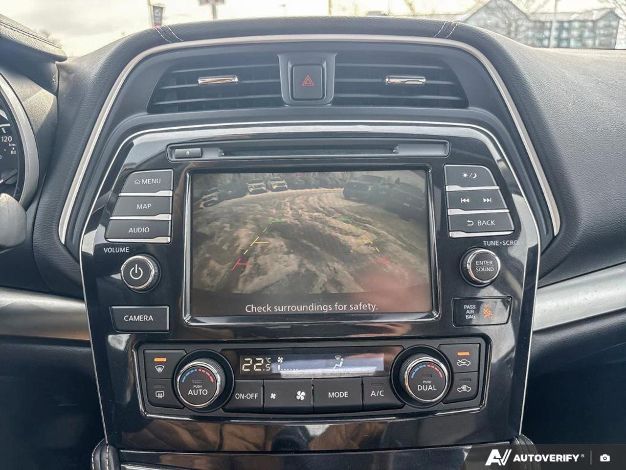 2023 Nissan Maxima SL   Navigation   Sunroof   Leather Seats   Apple Photo