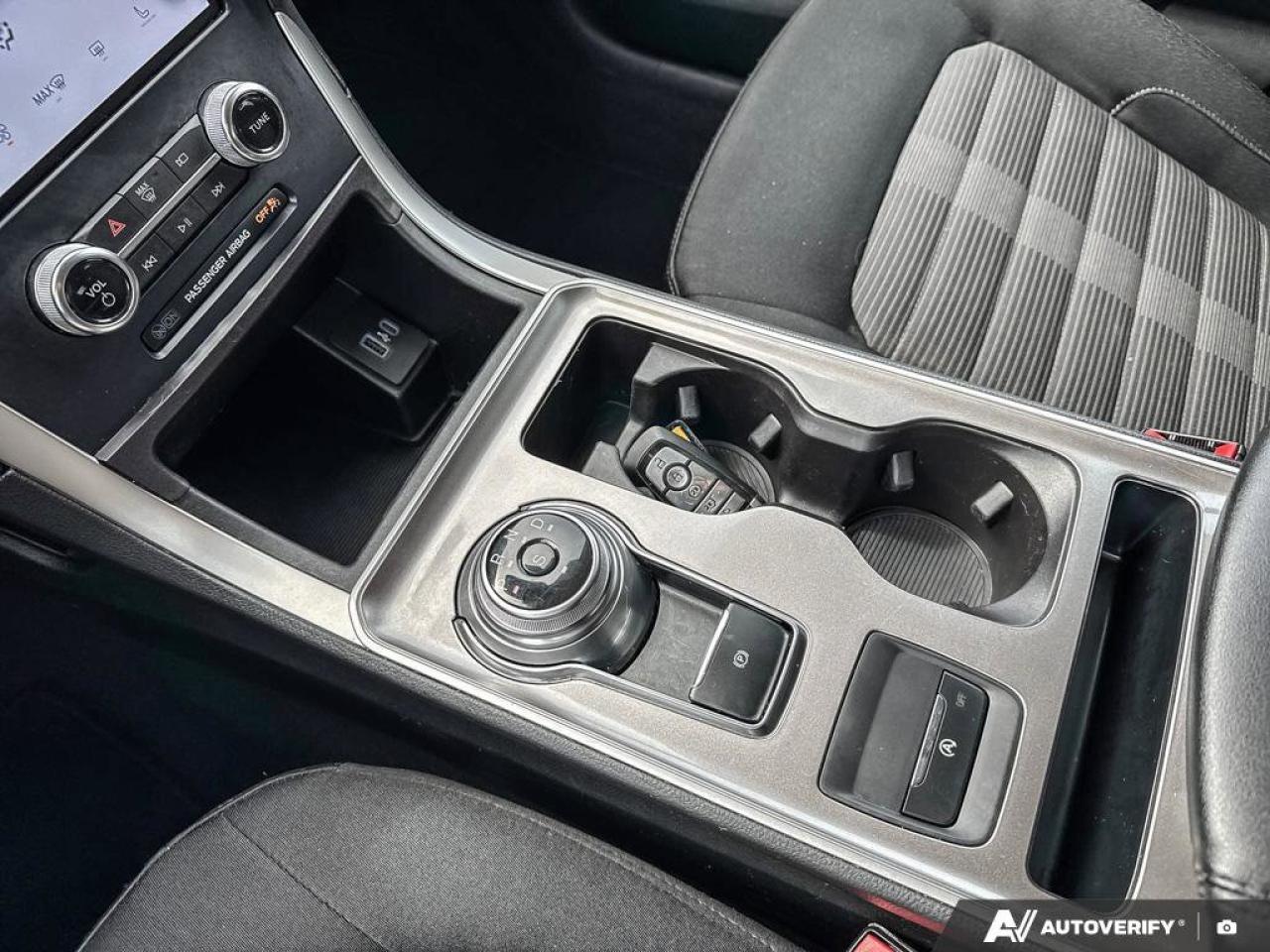 2023 Ford Edge SEL Photo