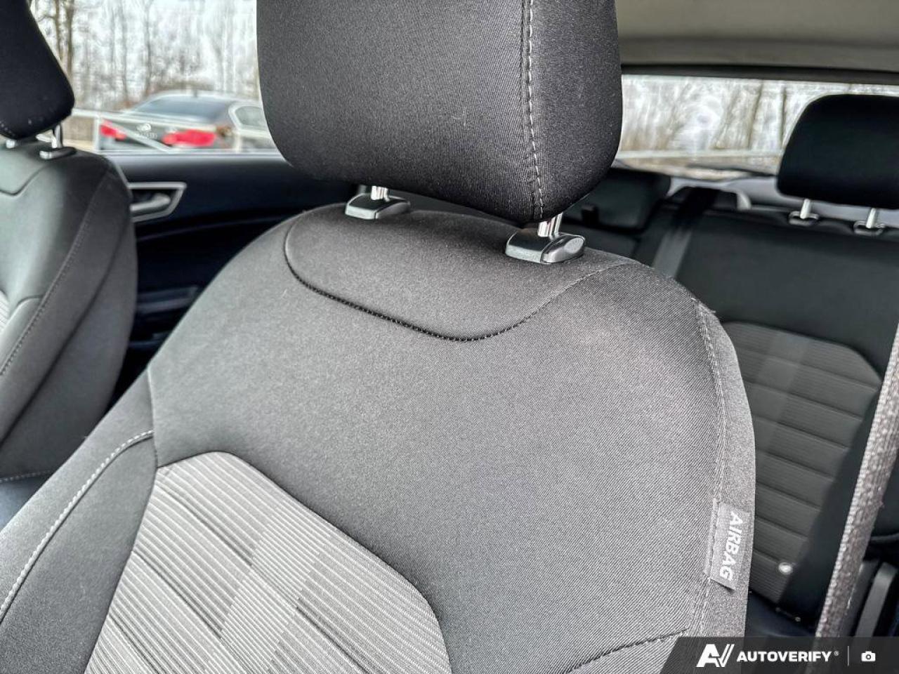 2023 Ford Edge SEL Photo