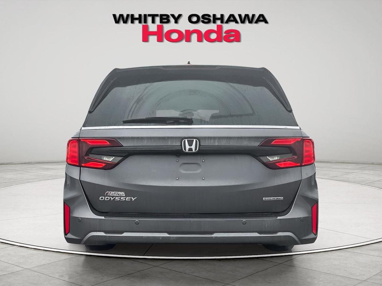2025 Honda Odyssey Touring Photo