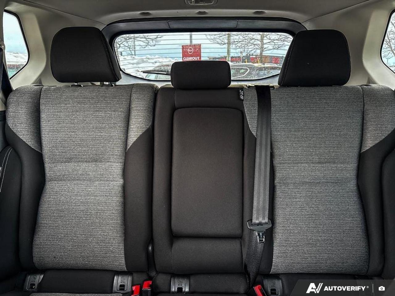 2022 Nissan Rogue S Photo