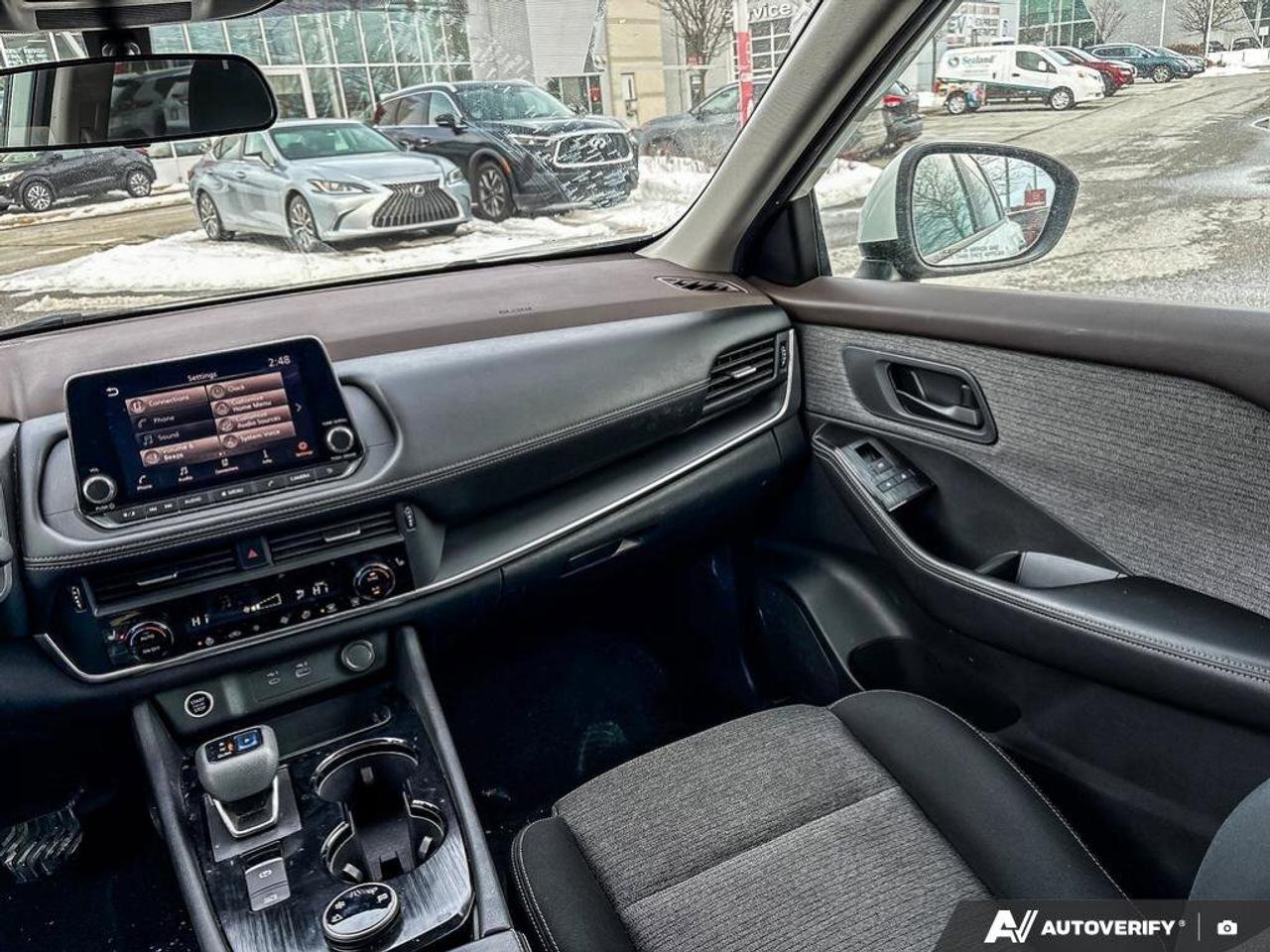 2022 Nissan Rogue S Photo