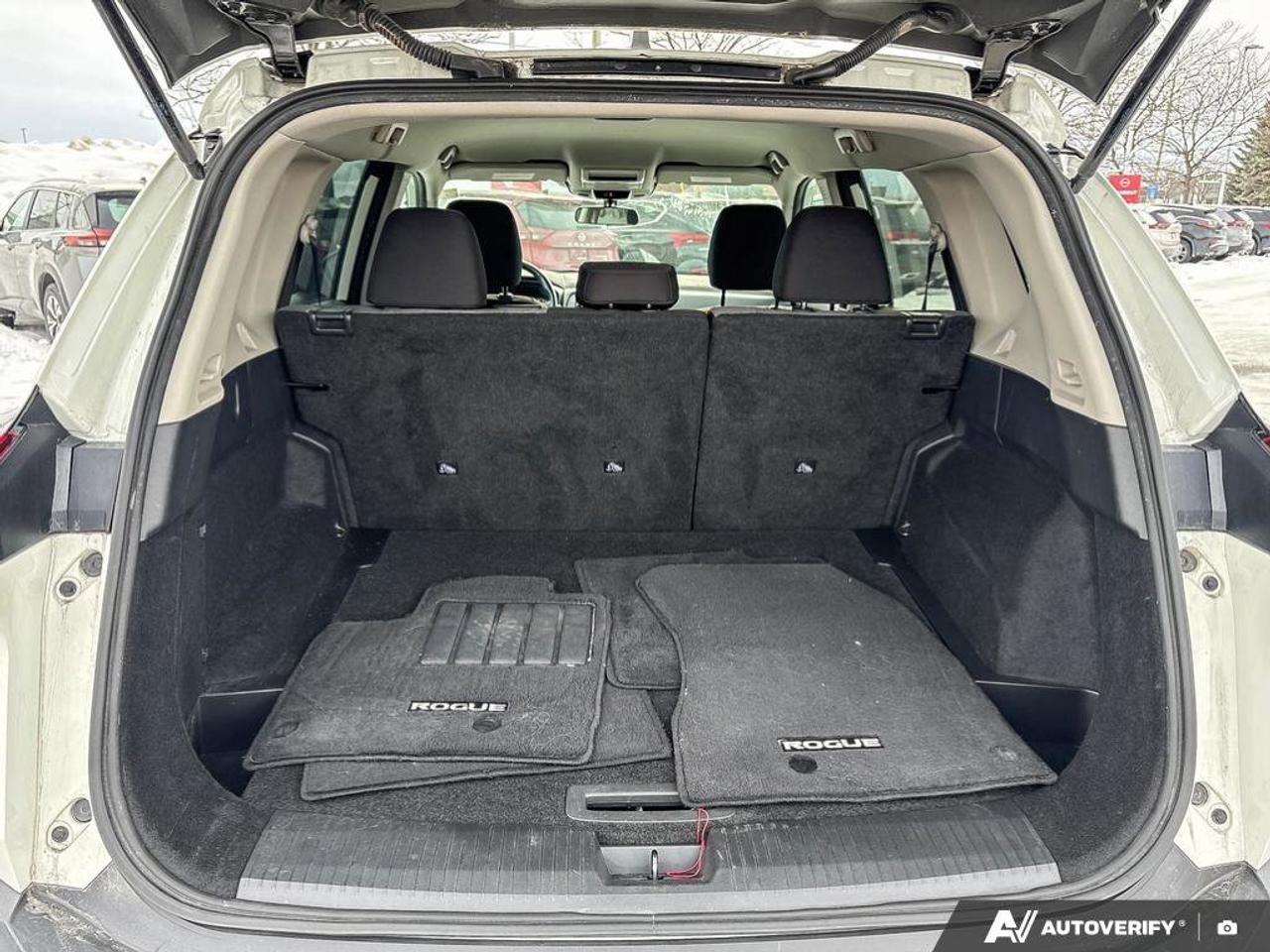 2022 Nissan Rogue S Photo