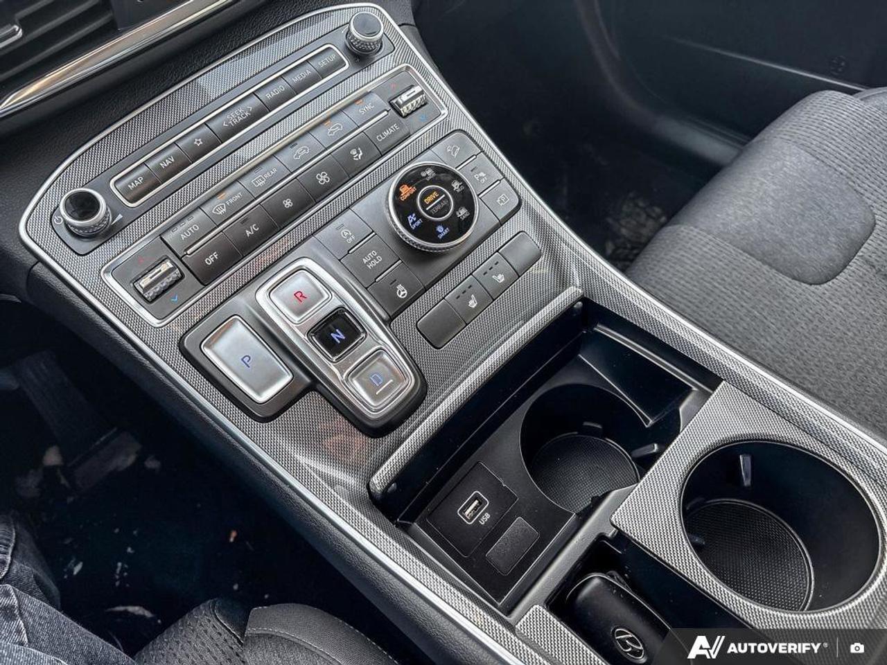 2023 Hyundai Santa Fe Preferred   Navigation   Heated Seats   Heated Ste Photo