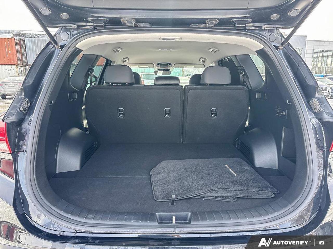 2023 Hyundai Santa Fe Preferred   Navigation   Heated Seats   Heated Ste Photo