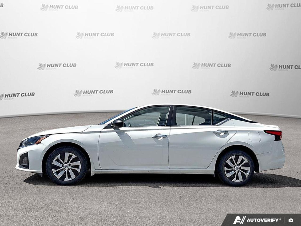 2024 Nissan Altima S   Clean Carfax   Heated Seats   Apple CarPlay Photo2