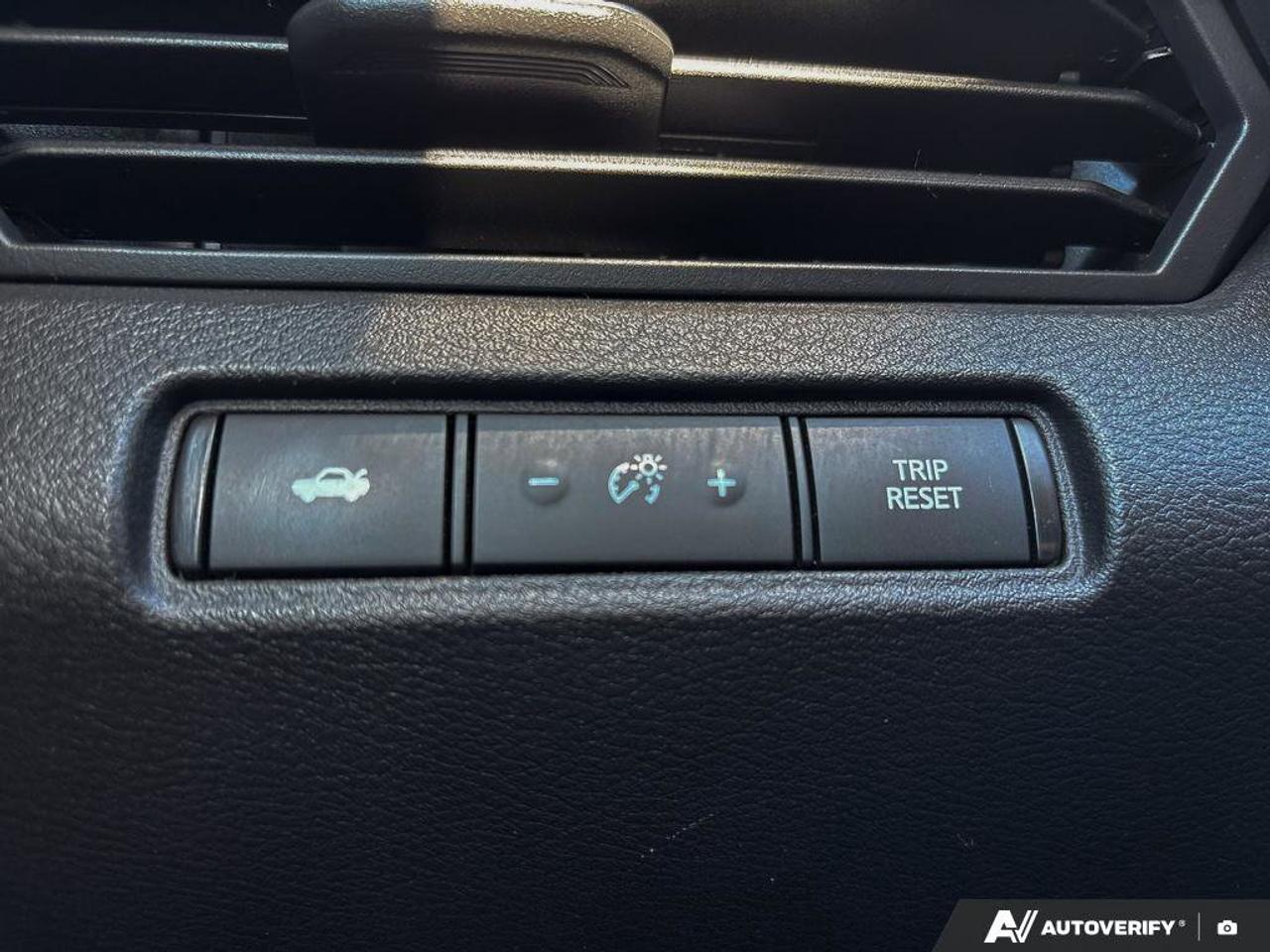 2024 Nissan Altima S   Clean Carfax   Heated Seats   Apple CarPlay Photo