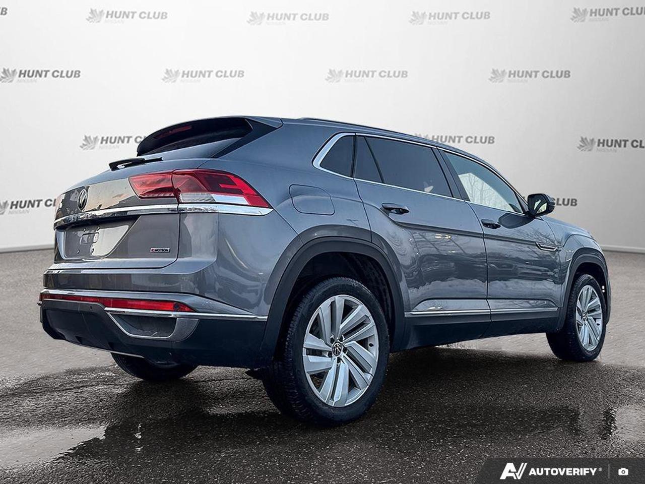 2021 Volkswagen Atlas Cross Sport Highline   Navigation   Leather Seats   Moonroof Photo