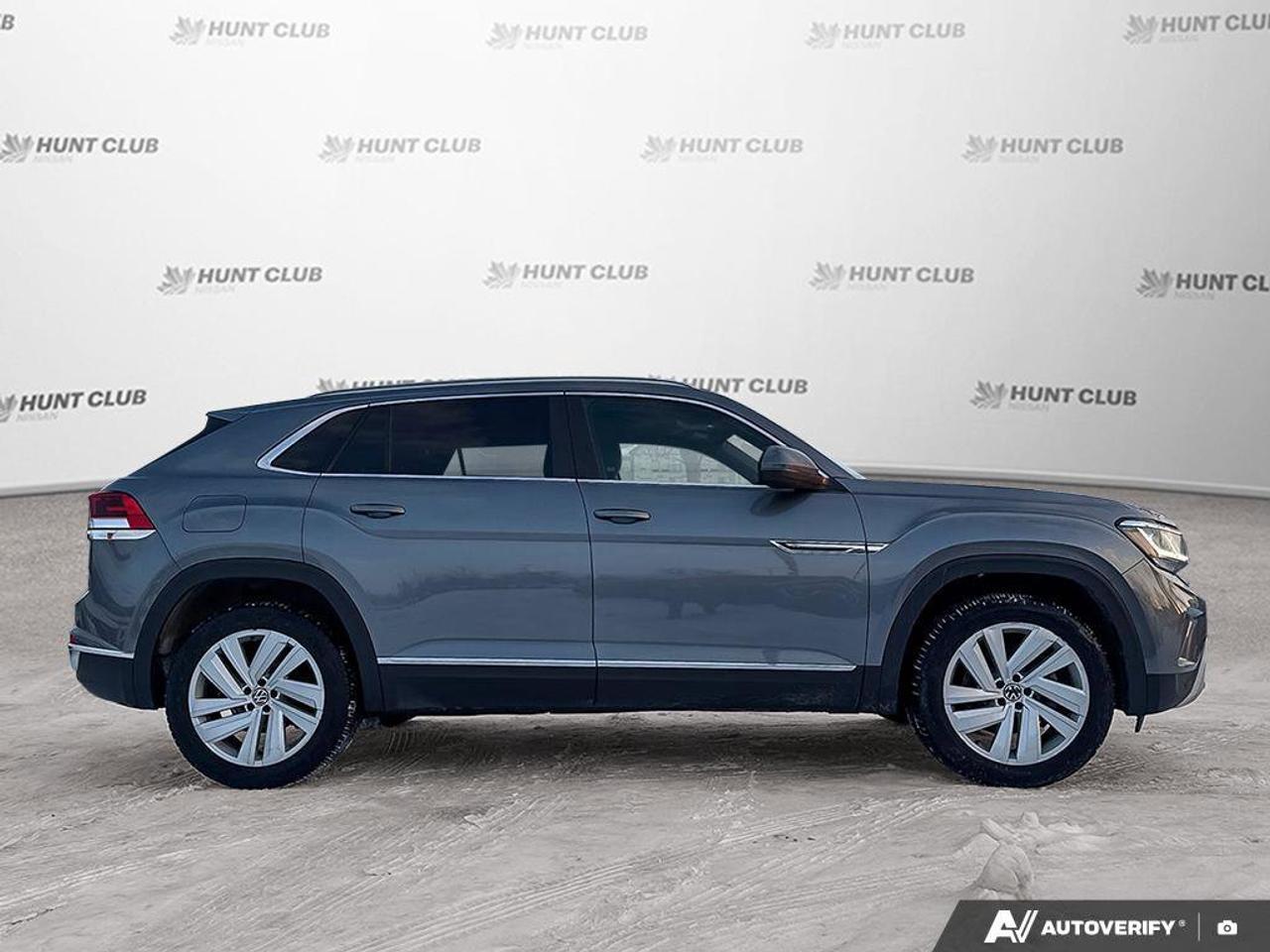 2021 Volkswagen Atlas Cross Sport Highline   Navigation   Leather Seats   Moonroof Photo