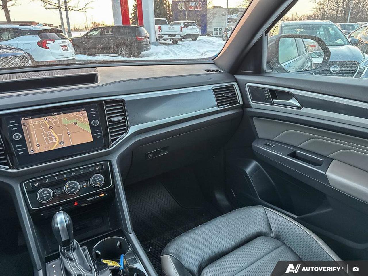 2021 Volkswagen Atlas Cross Sport Highline   Navigation   Leather Seats   Moonroof Photo