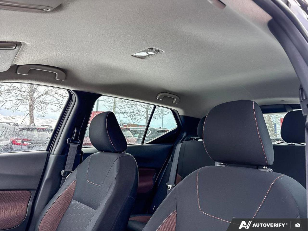 2024 Nissan Kicks SR   Heated Seats   Apple CarPlay   Heated Steerin Photo