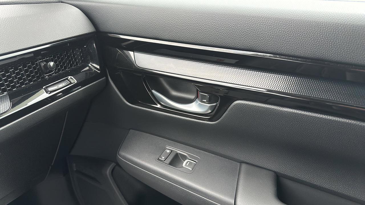 2023 Honda CR-V EX-L Photo