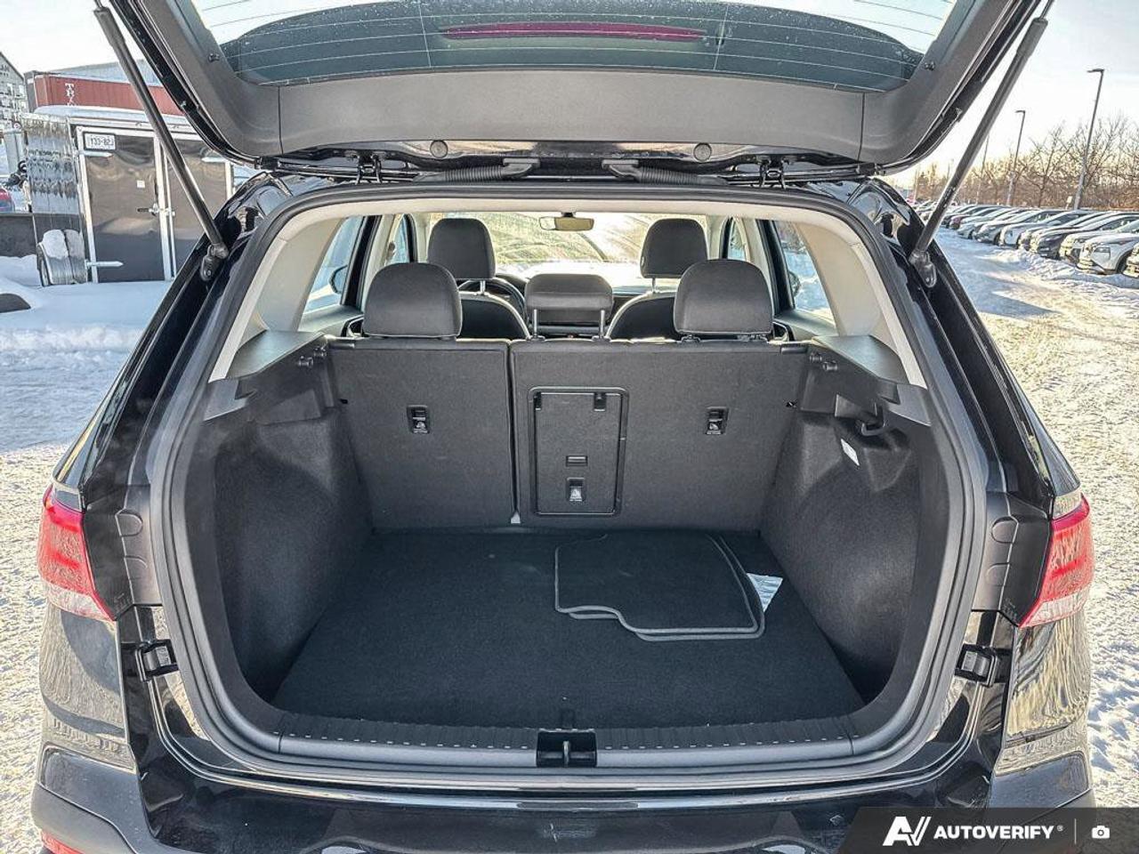 2024 Volkswagen Taos Trendline   Apple CarPlay   Heated Seats   Clean C Photo