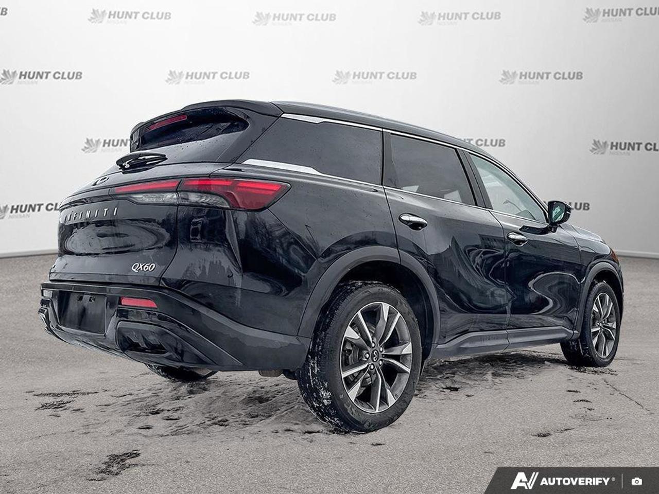 2024 Infiniti QX60 LUXE   7 Passenger   Navigation   Moonroof   Leath Photo