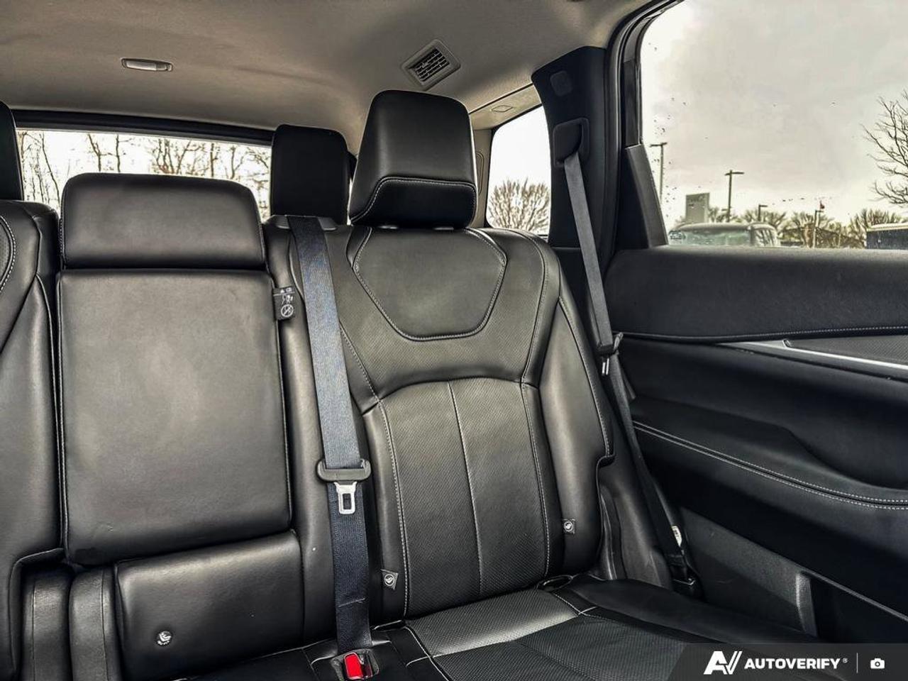 2024 Infiniti QX60 LUXE   7 Passenger   Navigation   Moonroof   Leath Photo