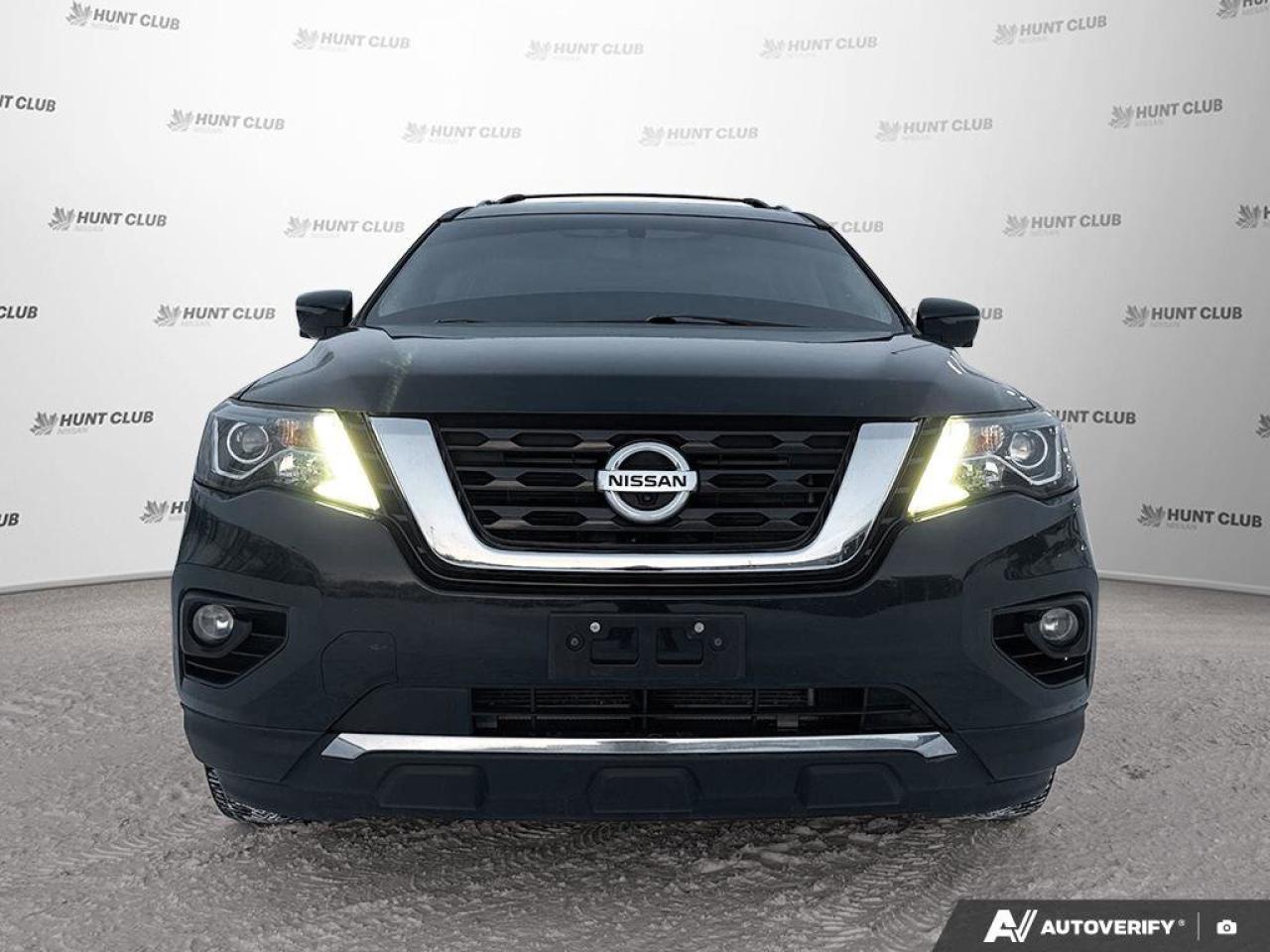 2018 Nissan Pathfinder  Photo