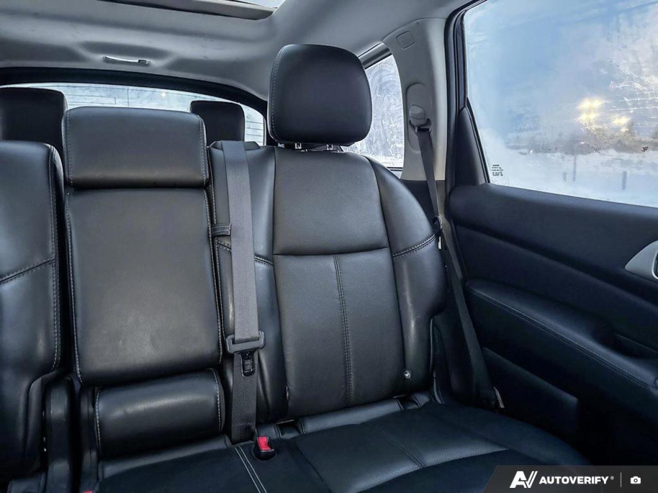 2018 Nissan Pathfinder  Photo