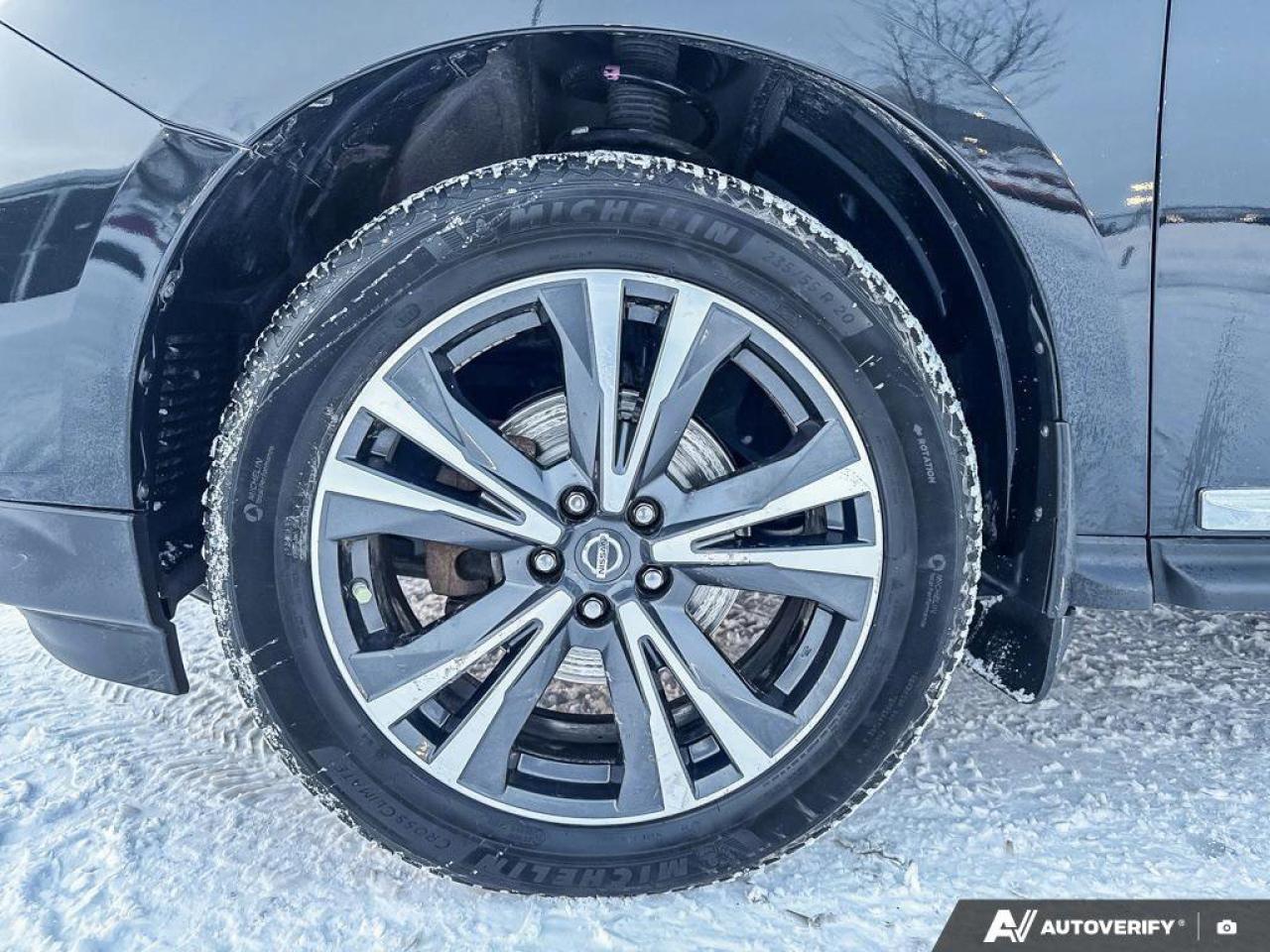 2018 Nissan Pathfinder  Photo